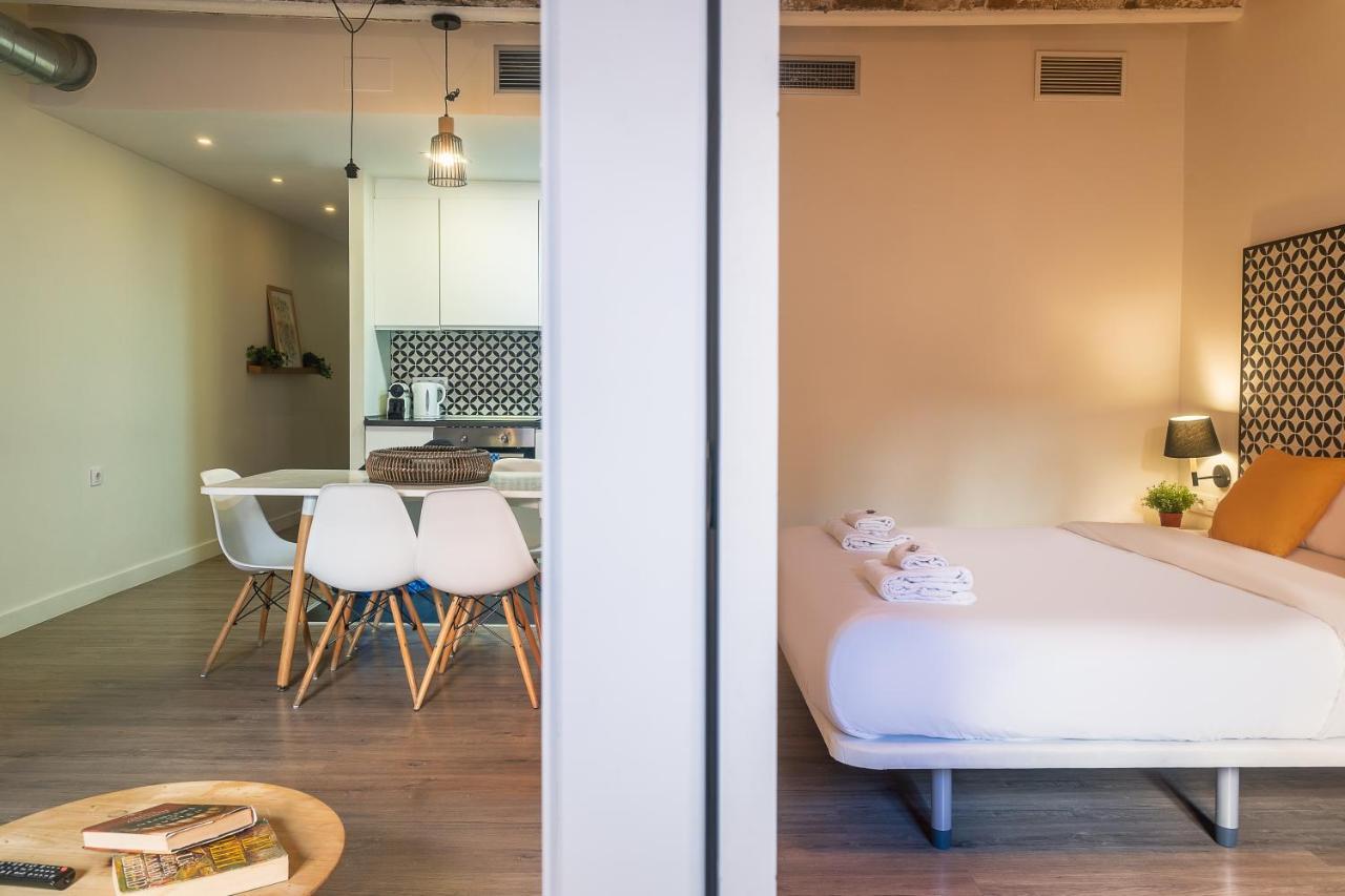 Modern Catalan Apartments By Olala Homes L'Hospitalet de Llobregat Exterior foto