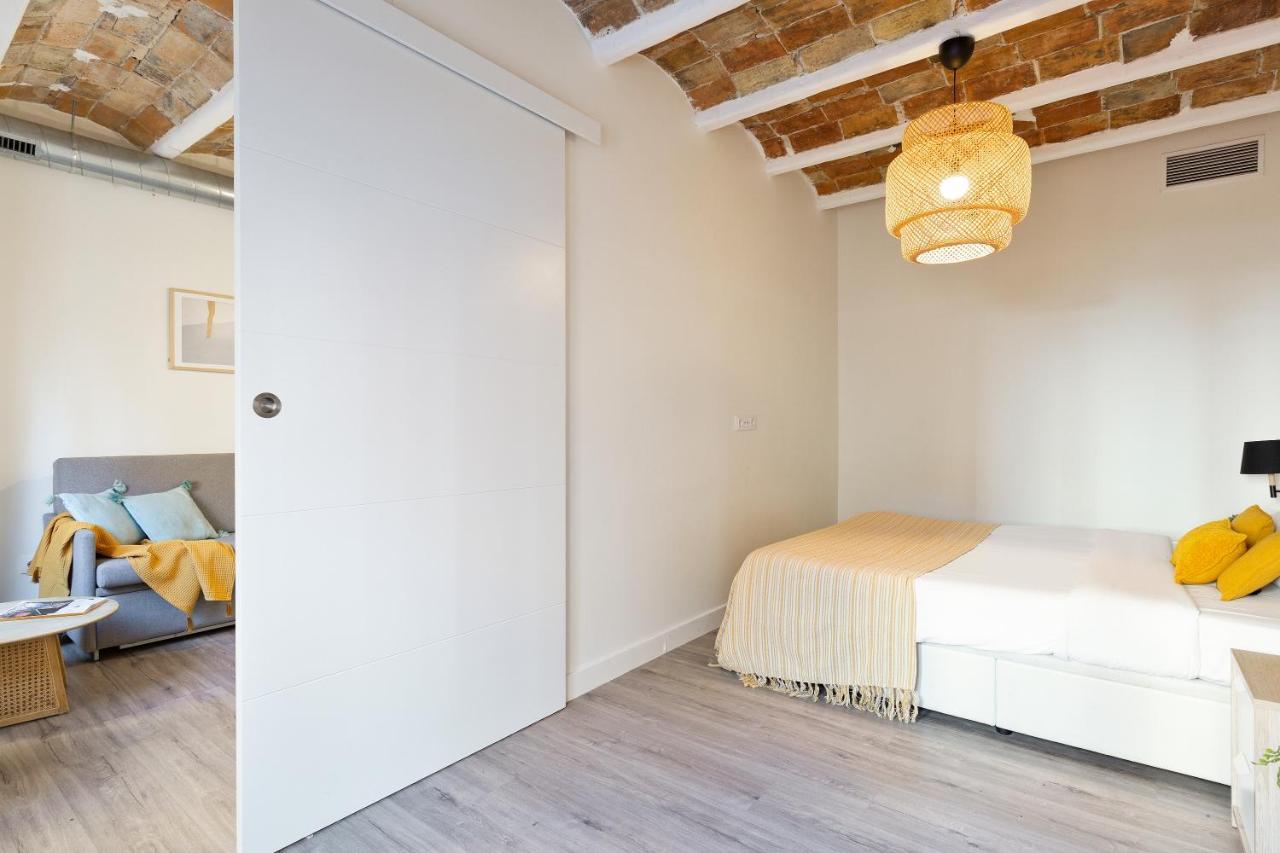 Modern Catalan Apartments By Olala Homes L'Hospitalet de Llobregat Exterior foto