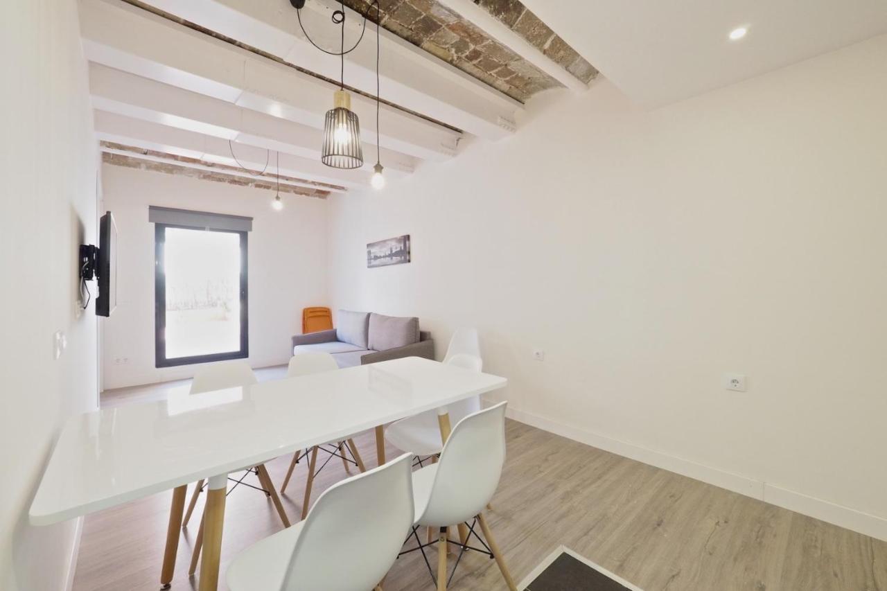 Modern Catalan Apartments By Olala Homes L'Hospitalet de Llobregat Exterior foto